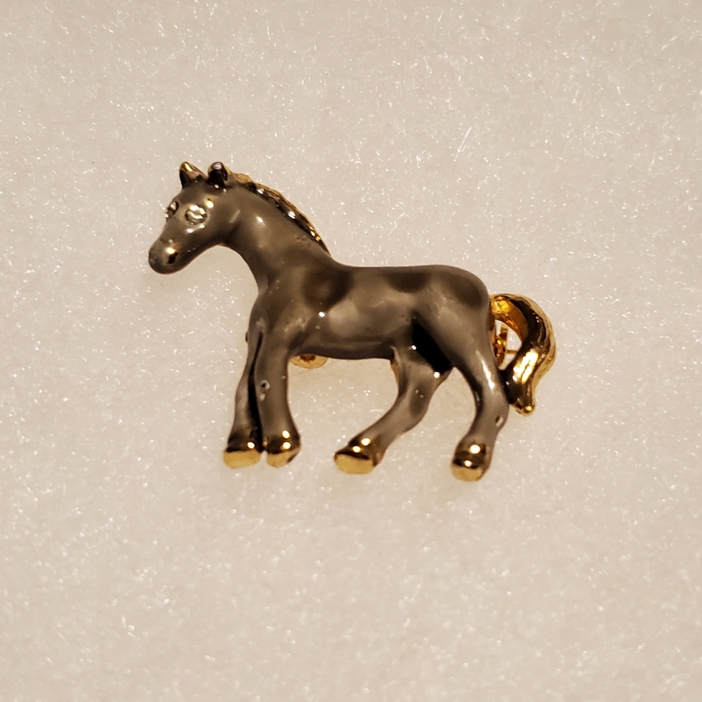 Small Vintage Gold Tone & Grey Enamel Horse Brooch